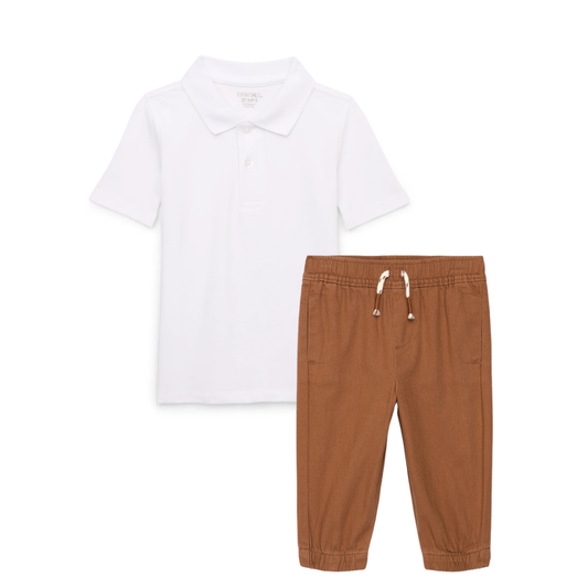 Chemise Blanca con Jogger Khaki