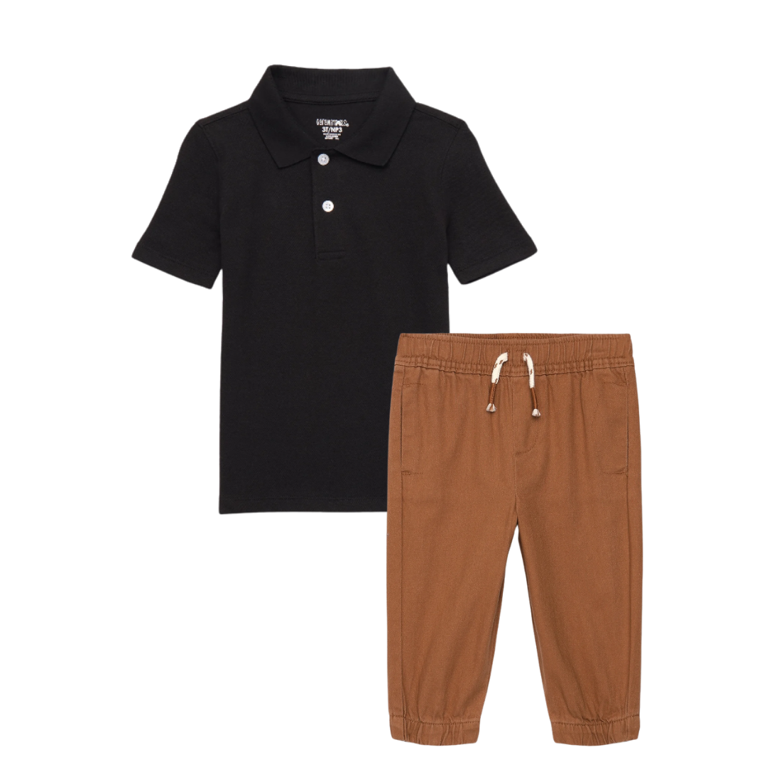 Chemise Negra con Jogger Khaki