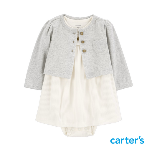 Vestido Blanco con Cárdigan Gris